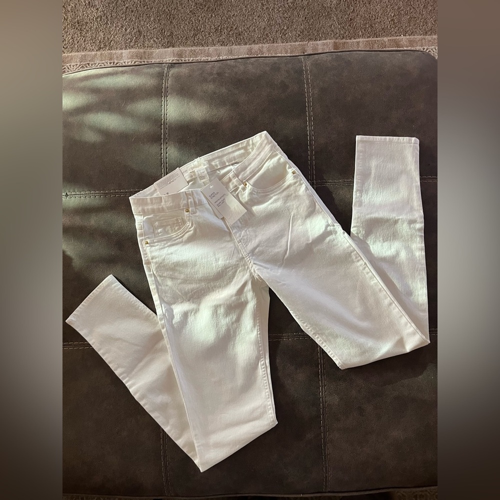 H&M Women's Straight Leg Jeans in White